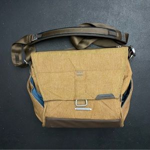 Peak Design Everyday Messenger 13" Laptop Camera Bag